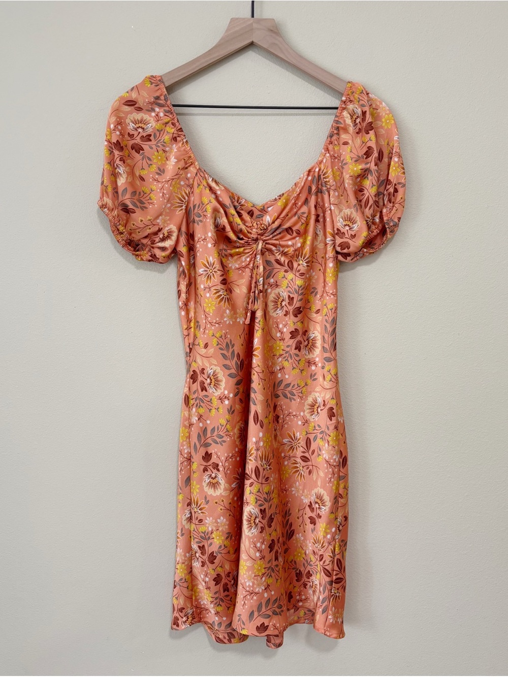 All In Favor Size Medium Floral Mini Dress